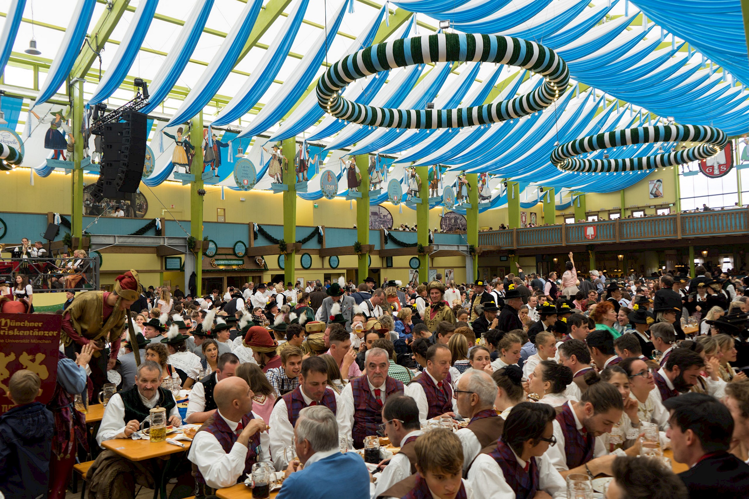 Ochsenbraterei - Munich Oktoberfest Beer Tent