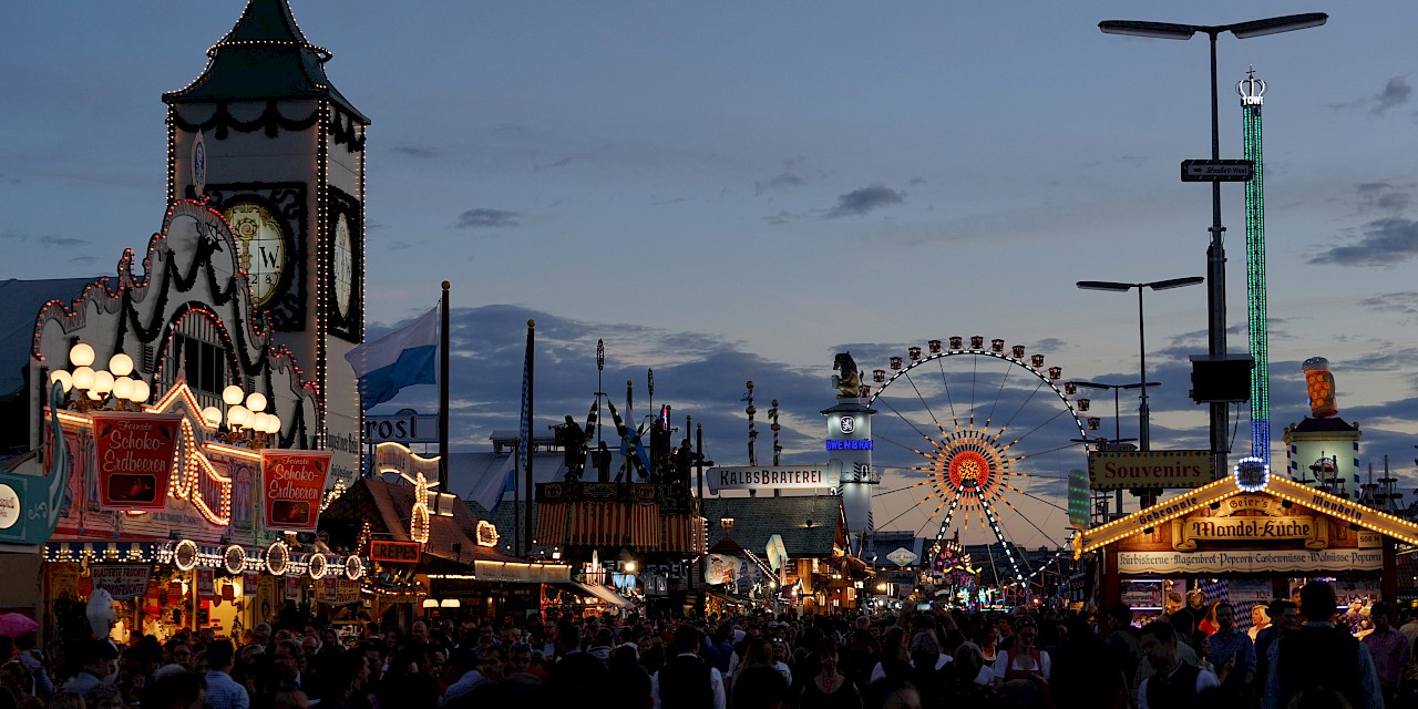 Oktoberfest 2024 The 4 Paths to a Tent Reservation