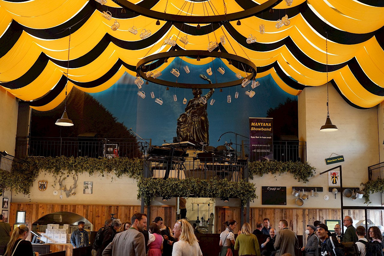 Münchner Stubn - The new small Oktoberfest Tent