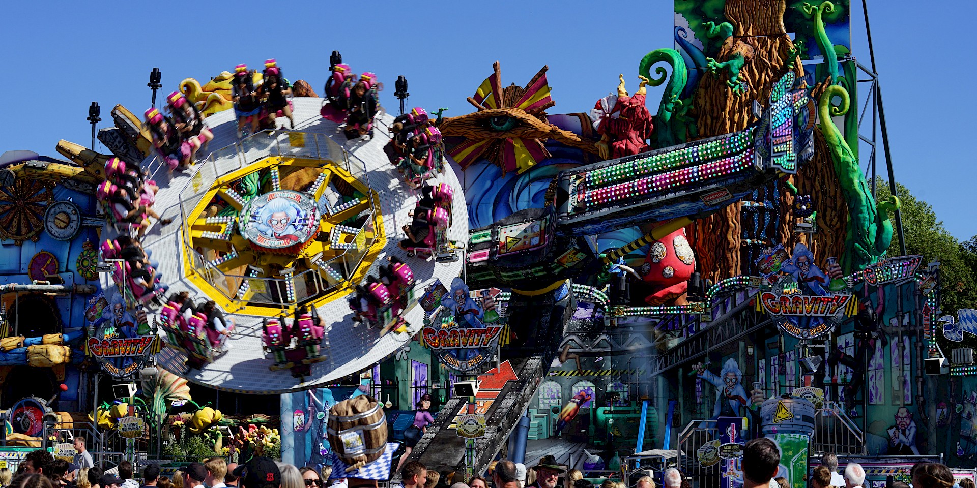 Mr. Gravity Flat Ride at the Munich Oktoberfest